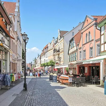 Gorgeous In Mueritz Waren (Mueritz)